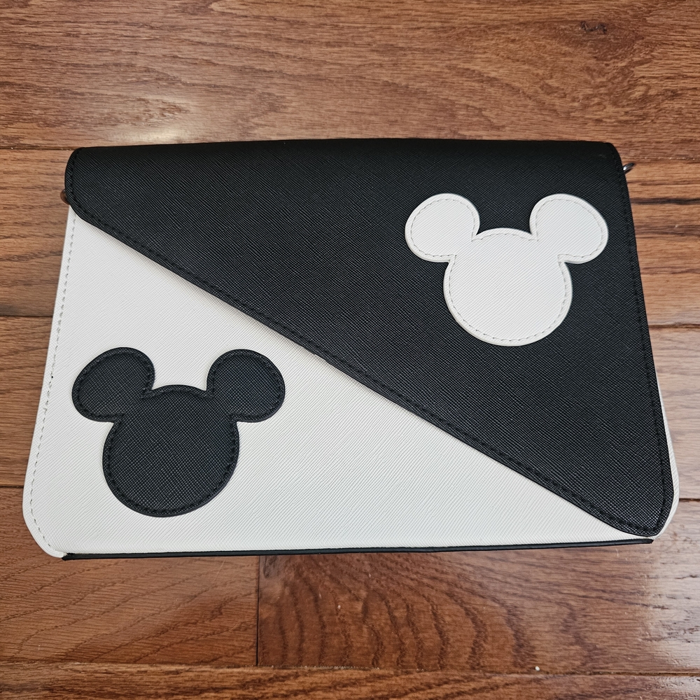 Loungefly Black and White Mickey Mouse Purse (No Strap)